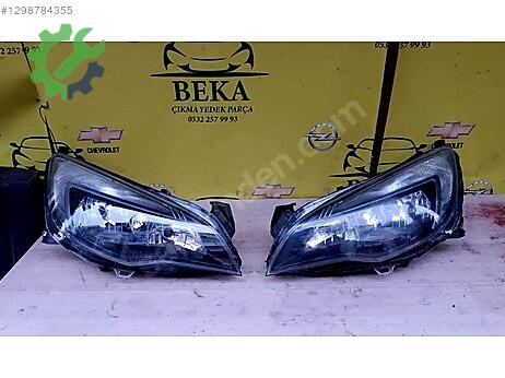 Opel Astra Sağ Ön Far çıkma parça