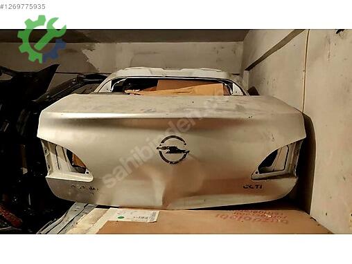Opel Astra Bagaj Kapağı çıkma parça