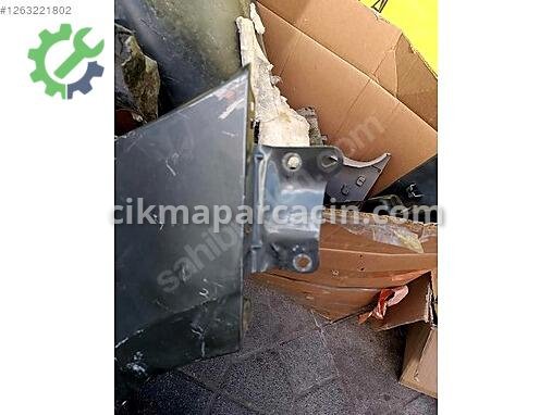 Opel Astra Sağ Ön Çamurluk çıkma parça