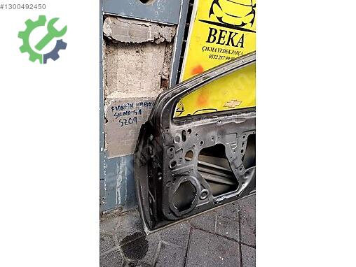 Opel Astra Sağ Ön Kapı çıkma parça