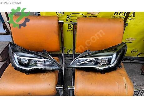 Opel Astra Sağ Ön Far çıkma parça