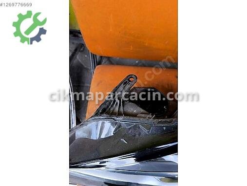 Opel Astra Sağ Ön Far çıkma parça
