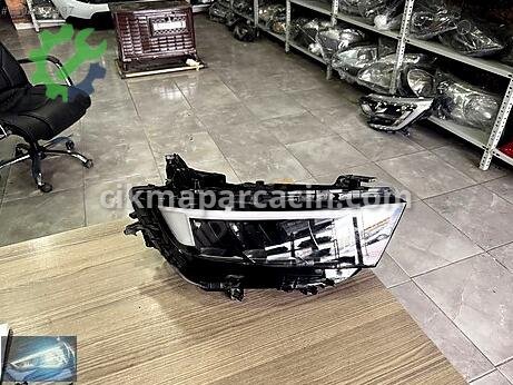 Opel Astra Sağ Ön Far çıkma parça