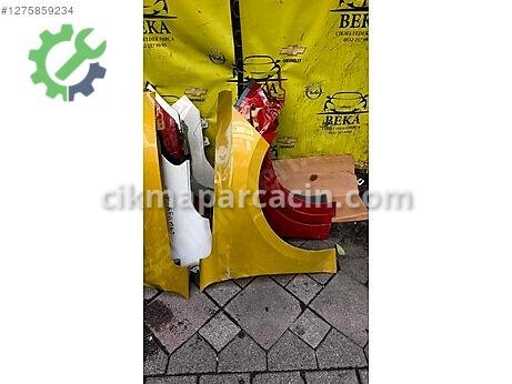 Opel Astra Sağ Çamurluk çıkma parça