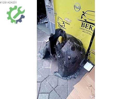 Opel Astra Davlumbaz çıkma parça