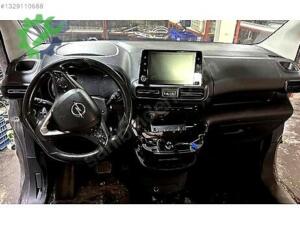 OPEL COMBO 2023 İÇ KONSOL