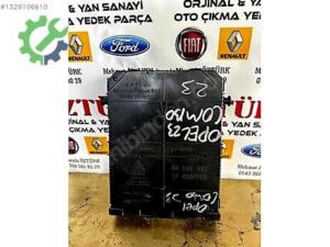OPEL COMBO 2023 SİGORTA KUTUSU