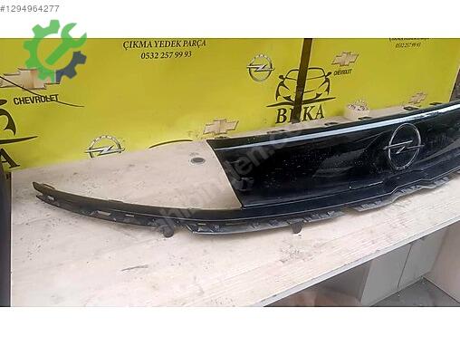 Opel Combo Ön Panjur çıkma parça