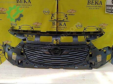 Opel Combo Ön Panjur çıkma parça