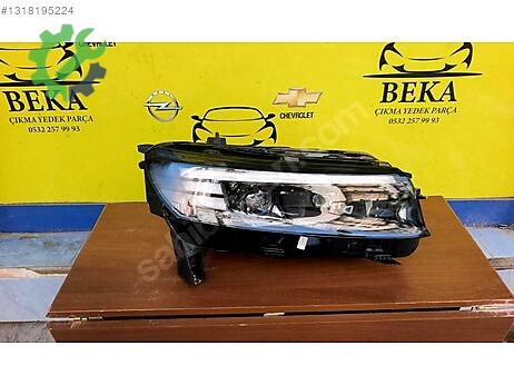 Opel Combo Sağ Ön Far çıkma parça