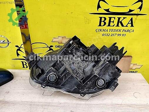 Opel Combo Sağ Ön Far çıkma parça