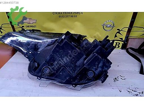 Opel Combo Sağ Ön Far çıkma parça
