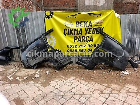 Opel Combo Sağ Arka Çamurluk çıkma parça