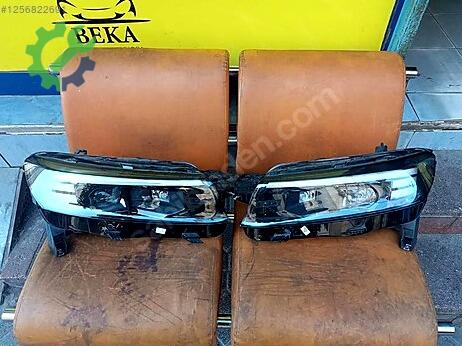Opel Combo Sağ Ön Far çıkma parça