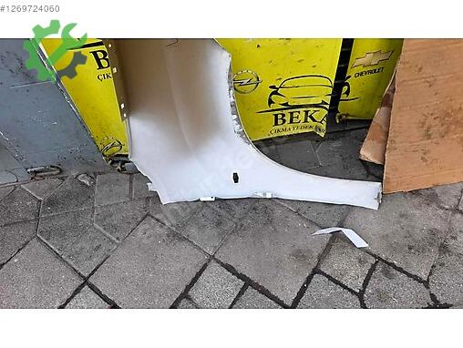 Opel Combo Sol Çamurluk çıkma parça