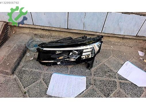 Opel Combo Sol Ön Far çıkma parça
