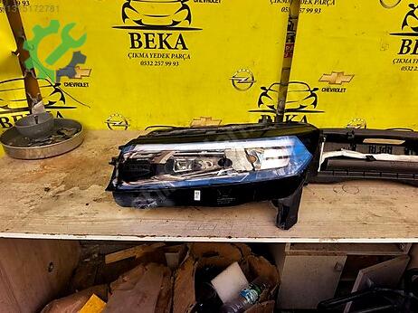 Opel Combo Sol Ön Far çıkma parça