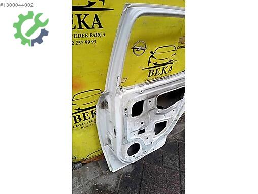 Opel Corsa Sağ Arka Kapı çıkma parça