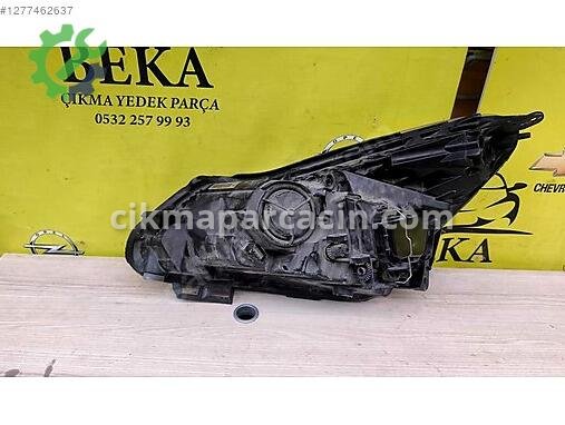 Opel Corsa Sağ Ön Far çıkma parça