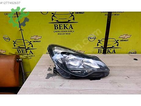 Opel Corsa Sağ Ön Far çıkma parça