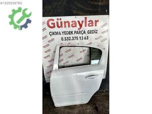Çıkma Opel Corsa Kapı
