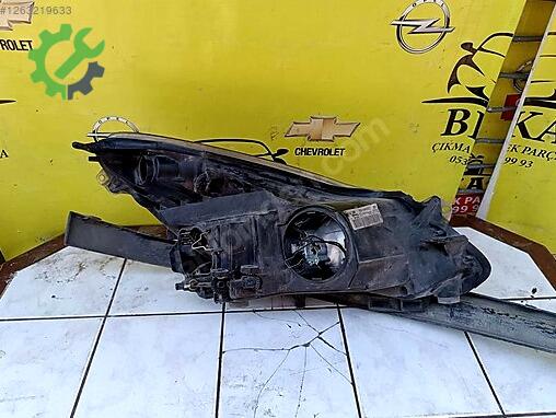 Opel Corsa Sol Ön Far çıkma parça