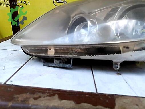 Opel Corsa Sol Ön Far çıkma parça