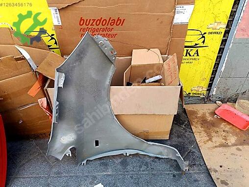 Opel Corsa Sol Ön Çamurluk çıkma parça