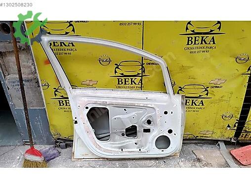 Opel Corsa Sol Ön Kapı çıkma parça