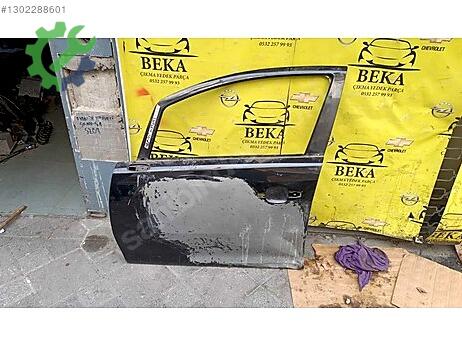 Opel Corsa Sol Ön Kapı çıkma parça