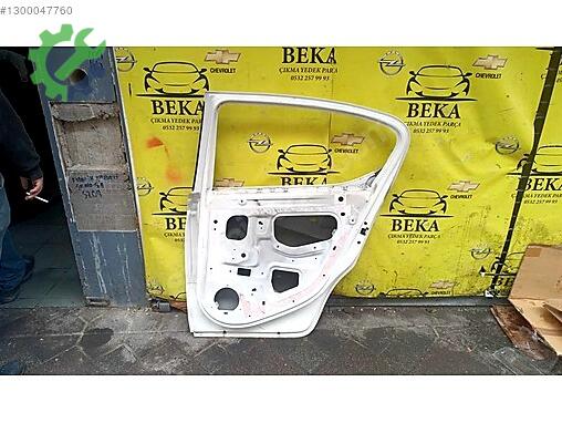 Opel Corsa Sağ Arka Kapı çıkma parça