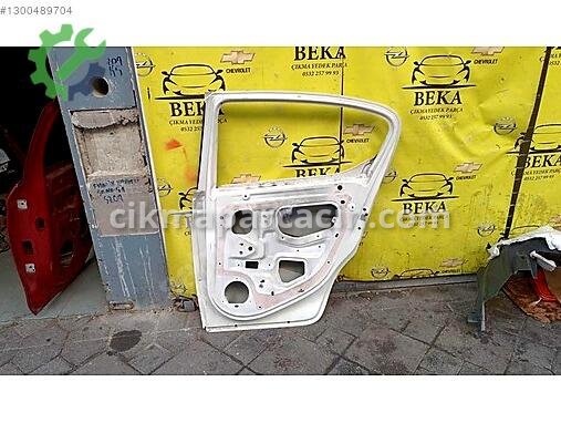 Opel Corsa Sağ Arka Kapı çıkma parça