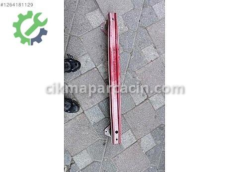 Opel Corsa Arka Tampon Demiri çıkma parça