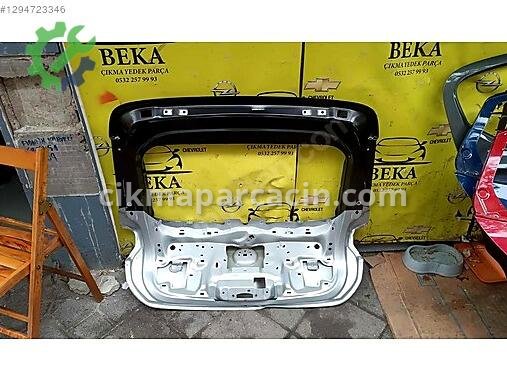 Opel Corsa Bagaj Kapağı çıkma parça