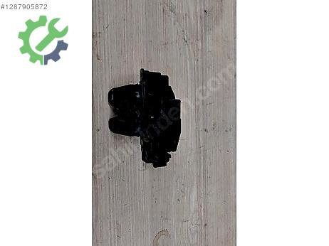 Opel Corsa Bagaj çıkma parça