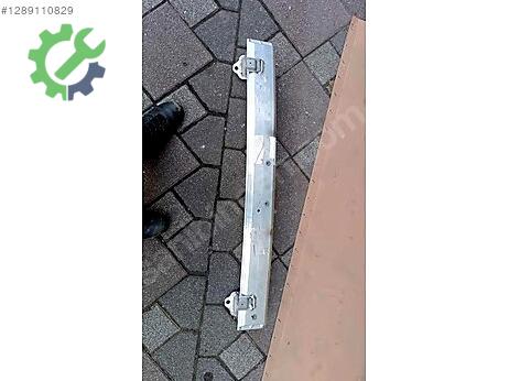 Opel Corsa Ön Tampon Demiri çıkma parça