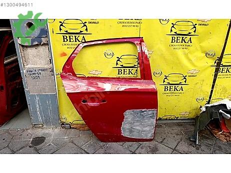 Opel Corsa Sağ Arka Kapı çıkma parça