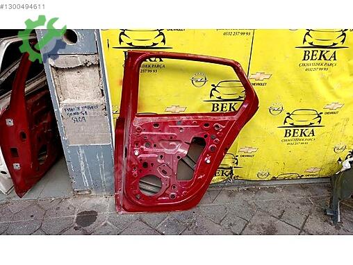Opel Corsa Sağ Arka Kapı çıkma parça