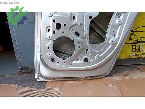 Opel Corsa Sağ Arka Kapı çıkma parça