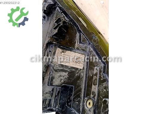Opel Corsa Sağ Ön Far çıkma parça