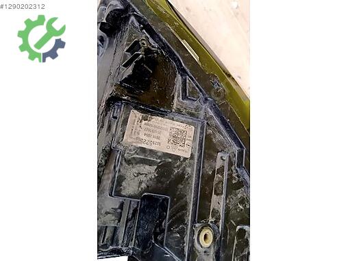 Opel Corsa Sağ Ön Far çıkma parça