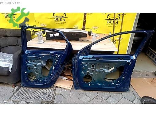 Opel Corsa Sağ Ön Kapı çıkma parça