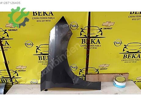 Opel Corsa Sağ Ön Çamurluk çıkma parça