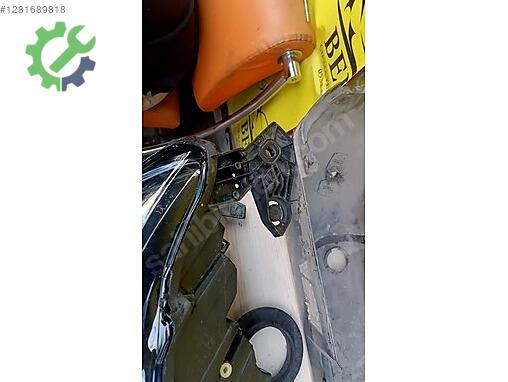Opel Corsa Sağ Ön Far çıkma parça