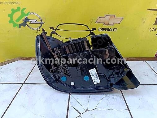 Opel Corsa Sağ Arka Stop çıkma parça
