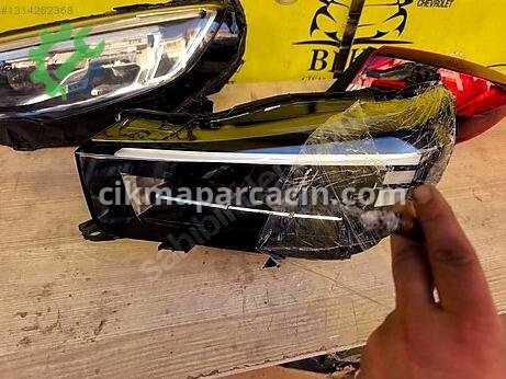 Opel Corsa Sol Ön Far çıkma parça