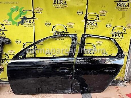 Opel Corsa Sol Ön Kapı çıkma parça