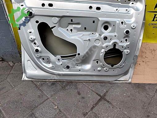 Opel Corsa Sol Ön Kapı çıkma parça