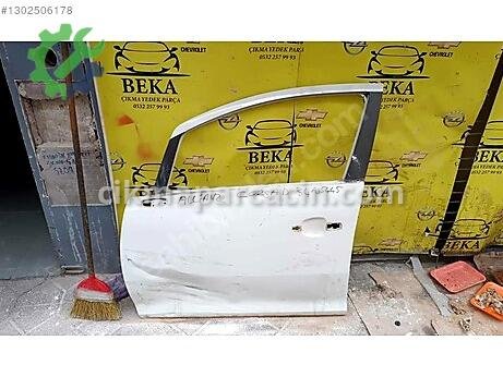 Opel Corsa Sol Ön Kapı çıkma parça