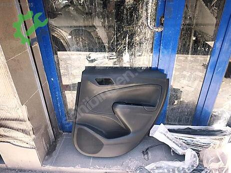 Opel Crossland X Sağ Arka Kapı çıkma parça